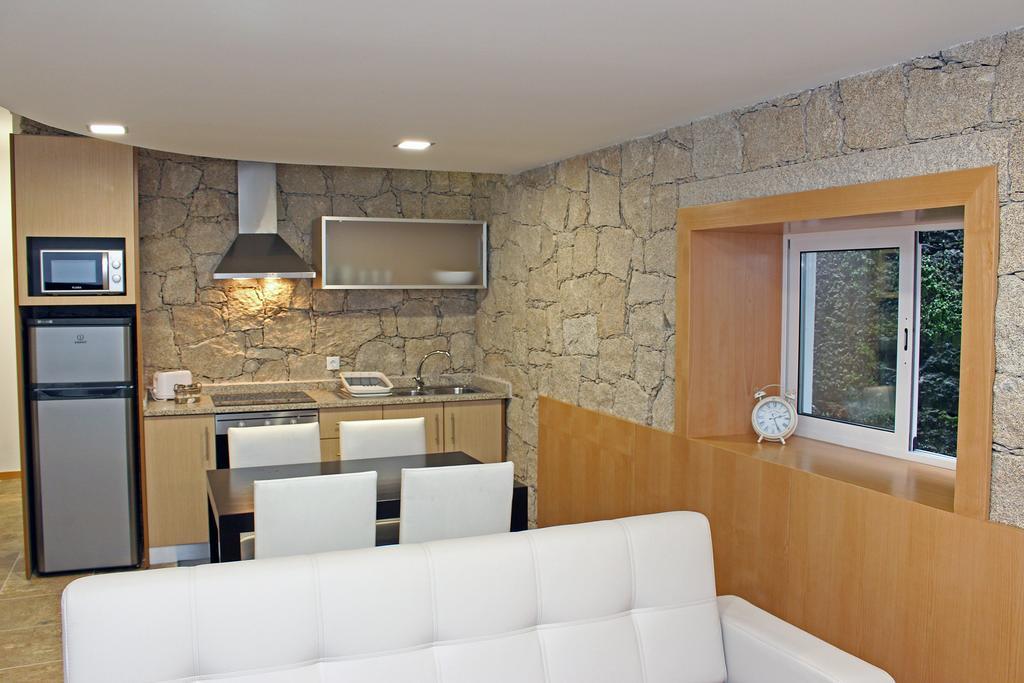 Geresiana Apartamentos Extérieur photo