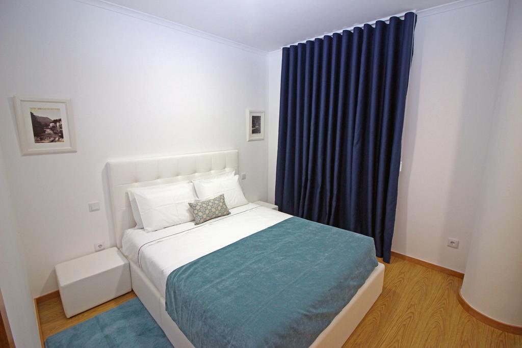 Geresiana Apartamentos Extérieur photo